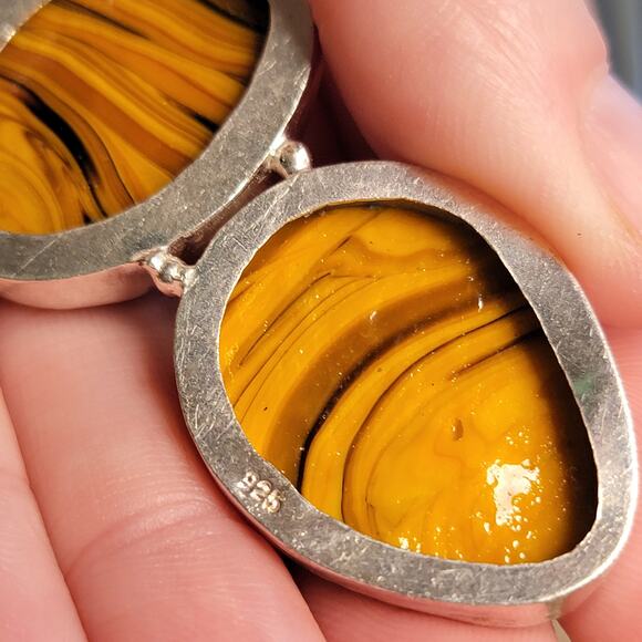 Earthy Sterling Silver Tiger’s Eye Pendant – Warm and Golden Glow - Picture 2 of 10